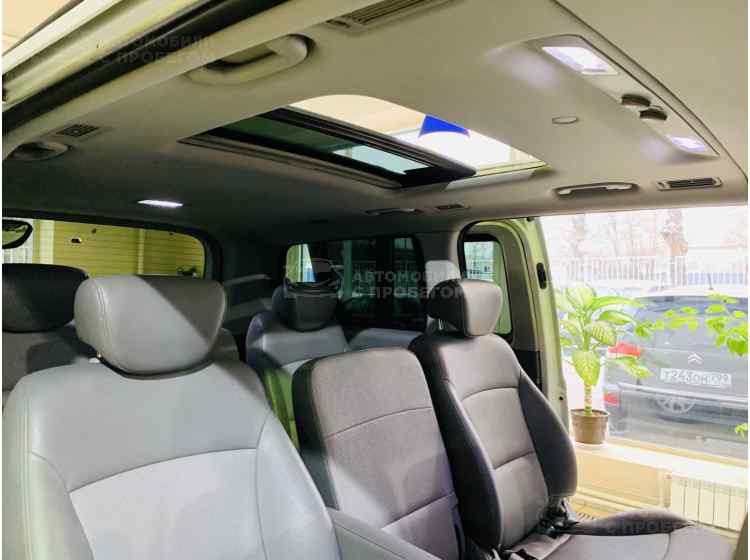 Hyundai Grand Starex I