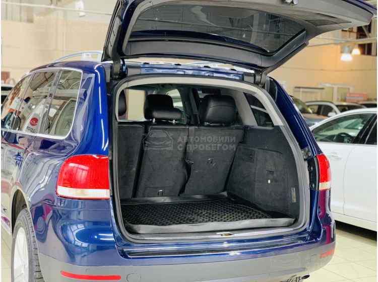 Volkswagen Touareg I Рестайлинг