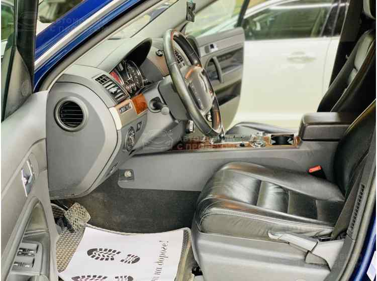 Volkswagen Touareg I Рестайлинг