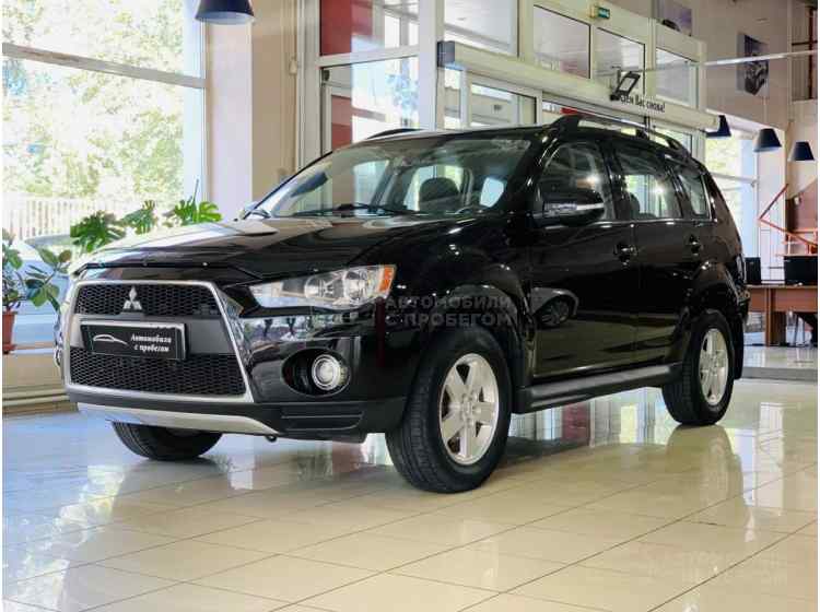 Mitsubishi Outlander III