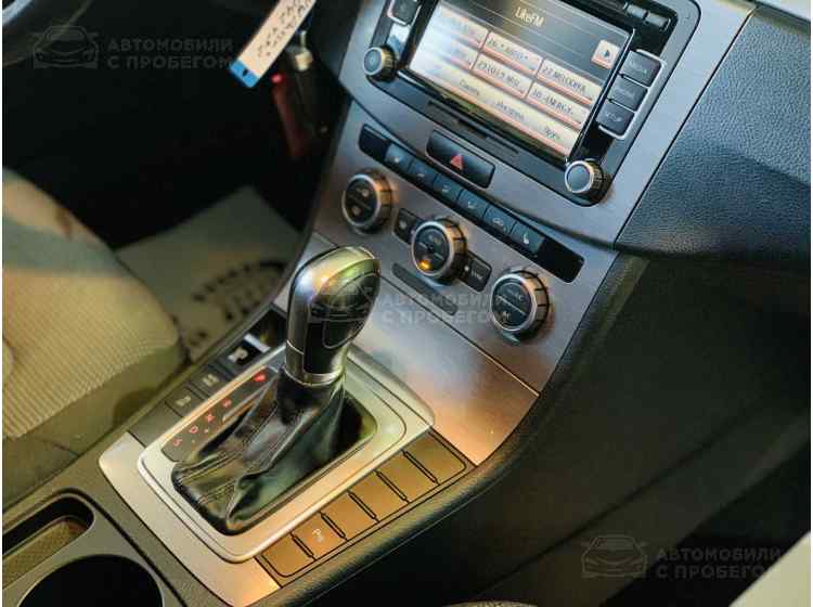 Volkswagen Passat B7