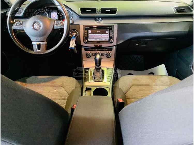 Volkswagen Passat B7