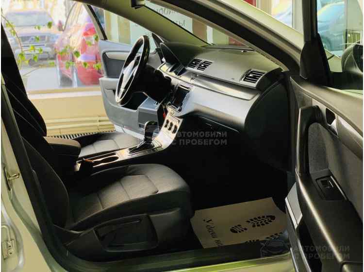 Volkswagen Passat B7