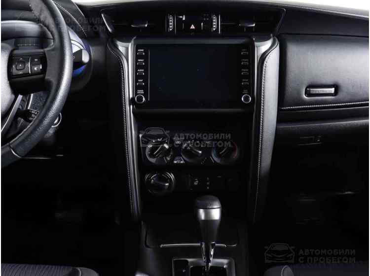 Toyota Fortuner II Рестайлинг