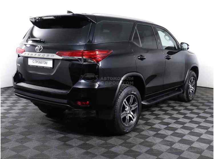 Toyota Fortuner II Рестайлинг