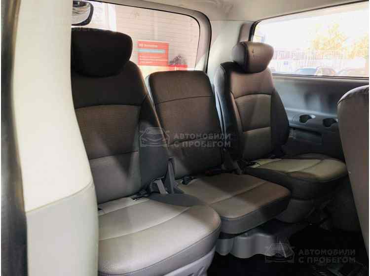 Hyundai Grand Starex I