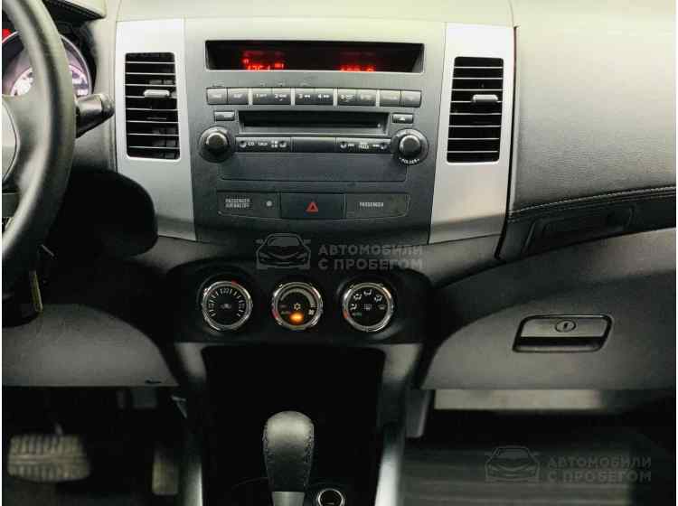 Mitsubishi Outlander II Рестайлинг