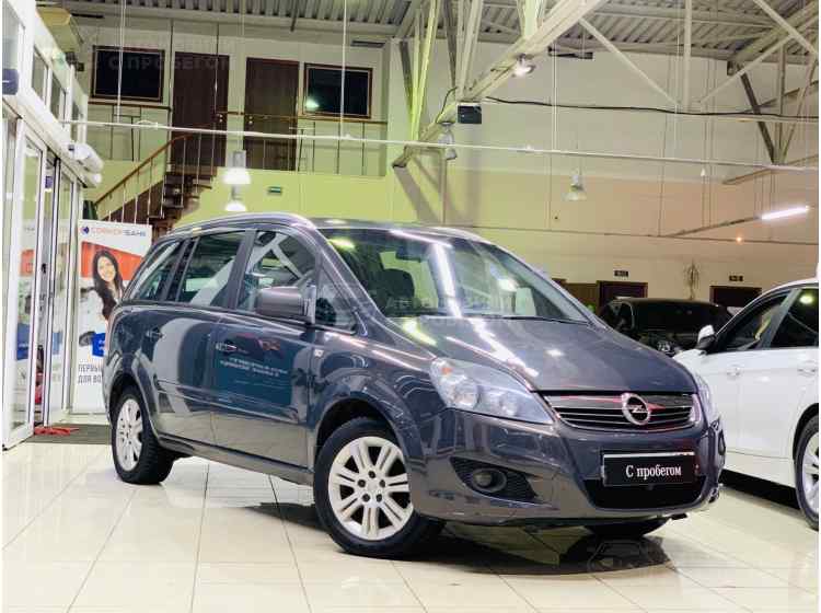 Opel Zafira B Рестайлинг