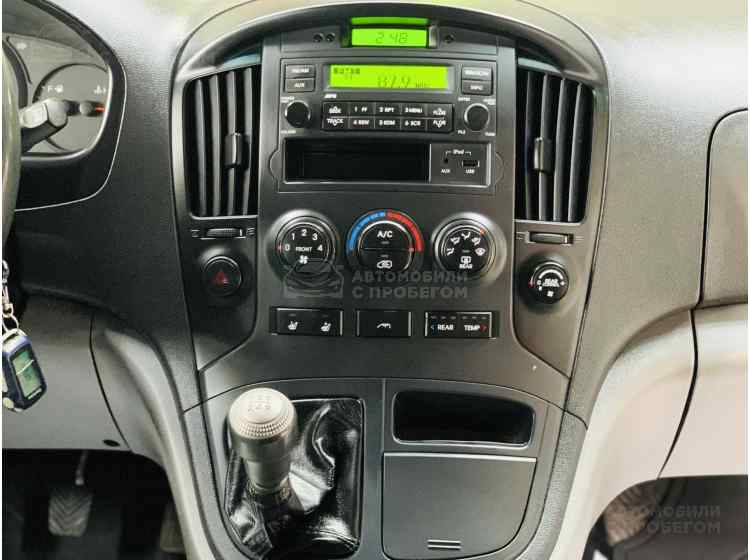 Hyundai Grand Starex I