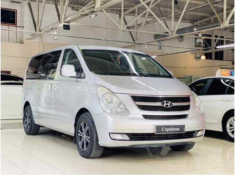 Hyundai Grand Starex I