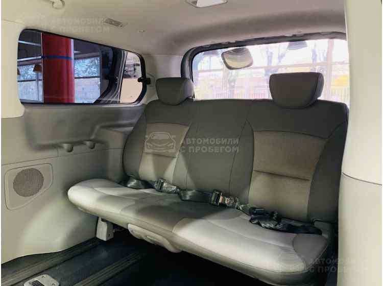 Hyundai Grand Starex I