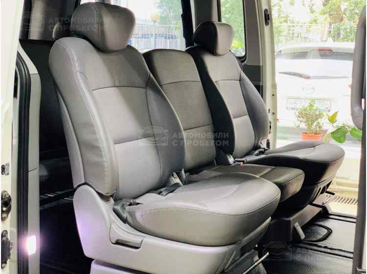 Hyundai Grand Starex I