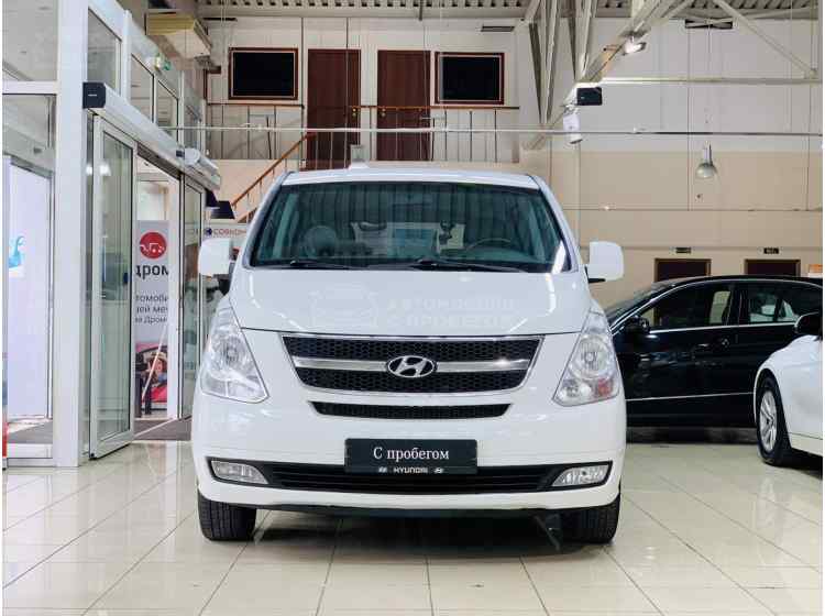 Hyundai Grand Starex I