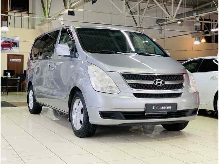 Hyundai Grand Starex I
