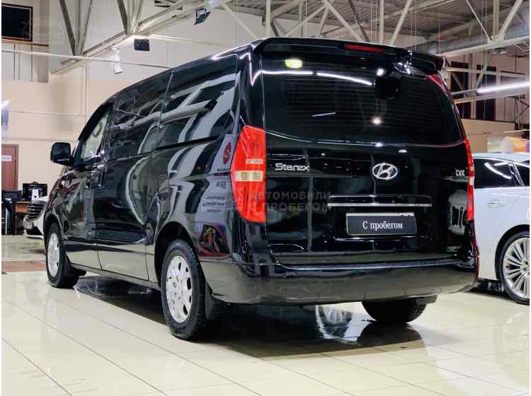 Hyundai Grand Starex I