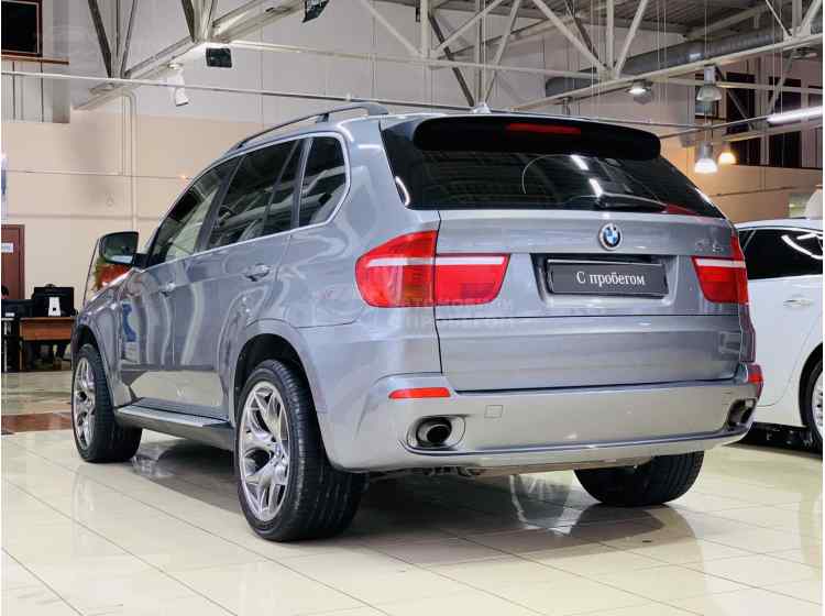 BMW X5 II (E70)