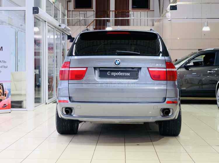 BMW X5 II (E70)