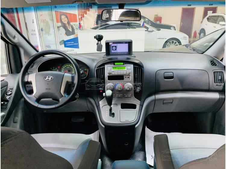 Hyundai Grand Starex I