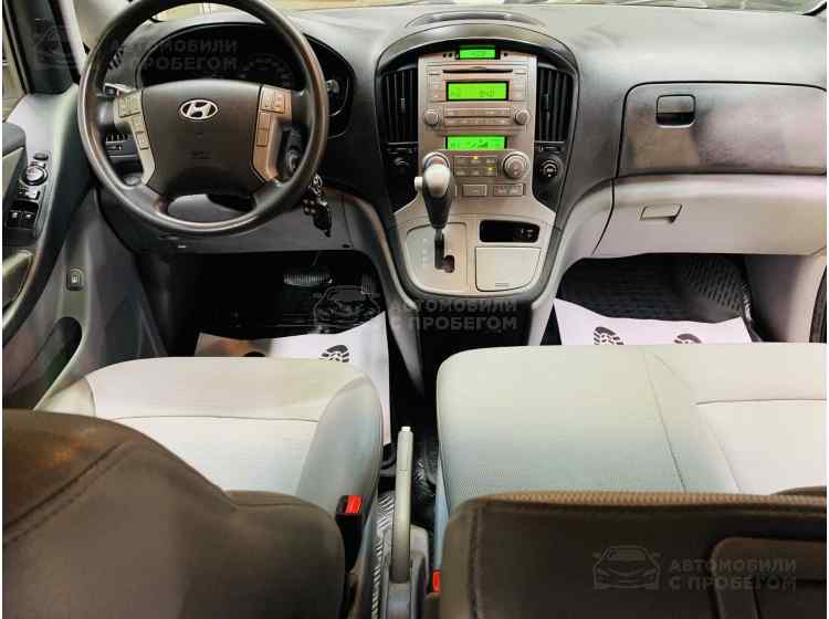 Hyundai Grand Starex I