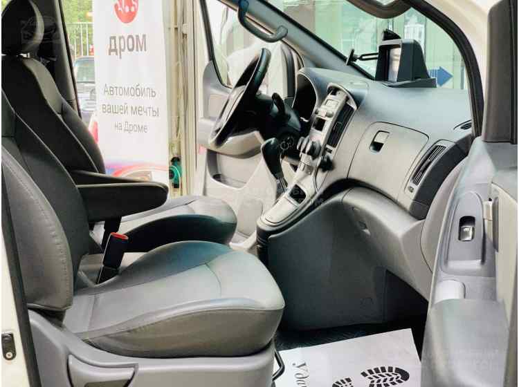 Hyundai Grand Starex I