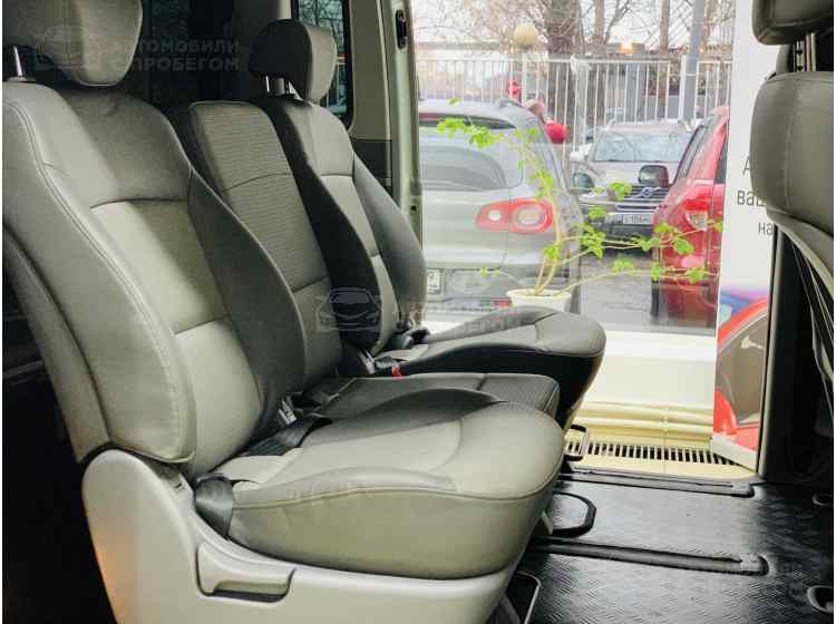 Hyundai Grand Starex I