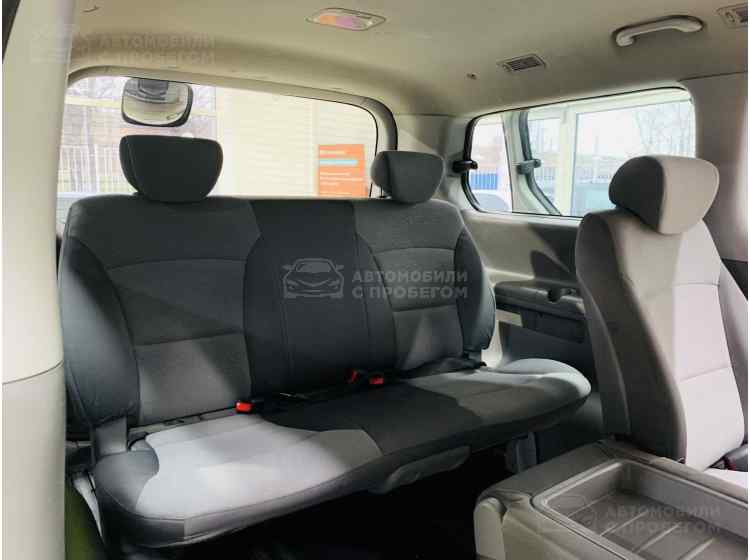 Hyundai Grand Starex I