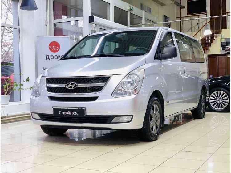 Hyundai Grand Starex I