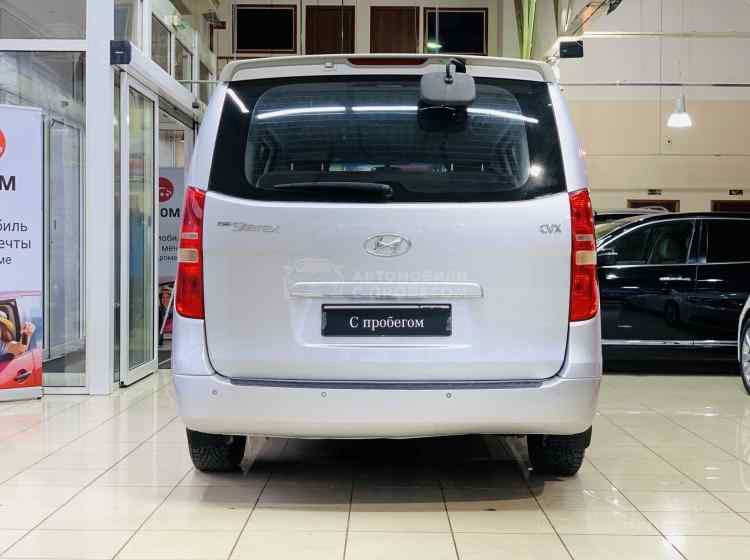 Hyundai Grand Starex I