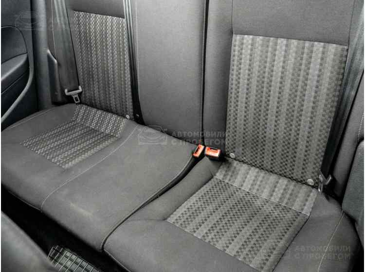 Volkswagen Polo V Рестайлинг