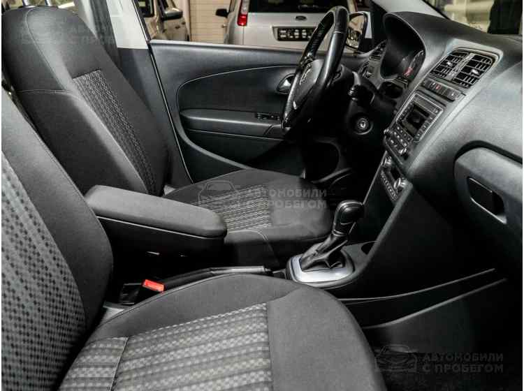 Volkswagen Polo VI (EU Market)