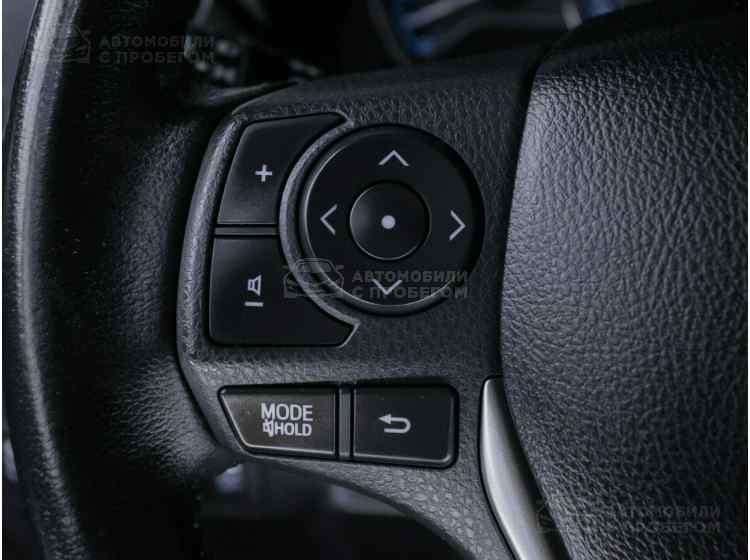 Toyota Corolla XI (E160, E170)