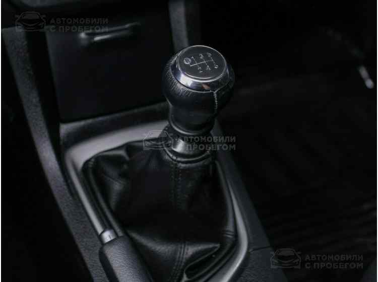 Toyota Corolla XI (E160, E170)