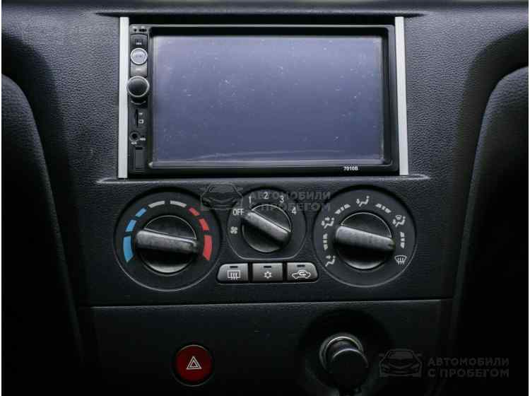 Mitsubishi Outlander II