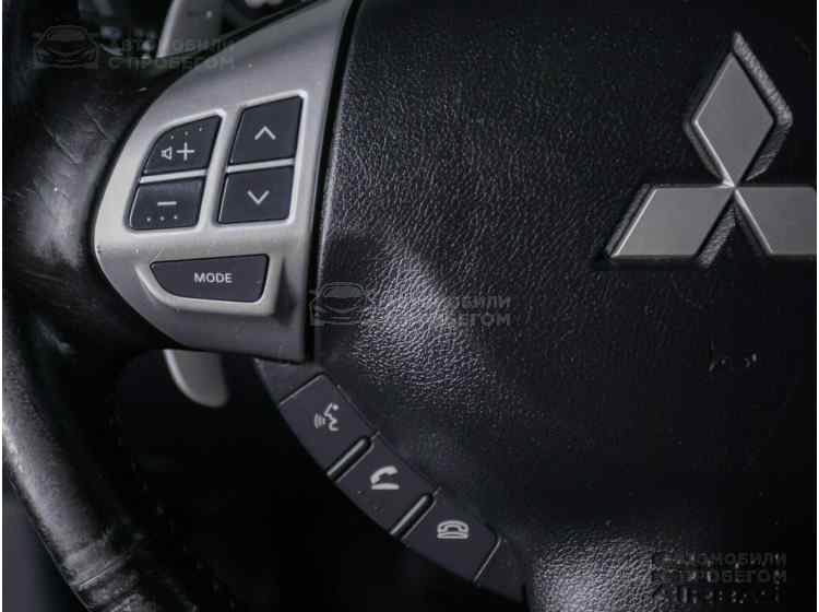 Mitsubishi Outlander II Рестайлинг