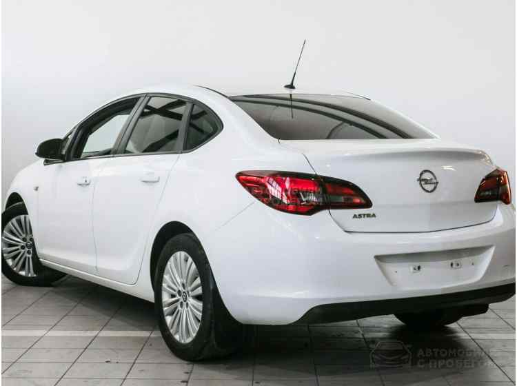 Opel Astra J Рестайлинг
