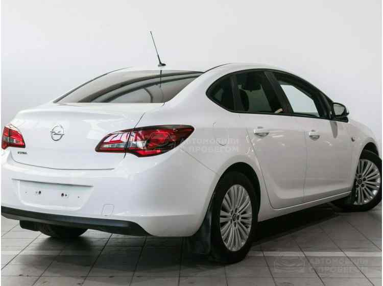 Opel Astra J Рестайлинг