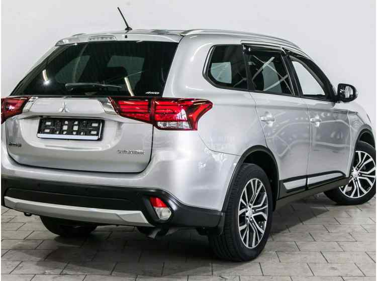 Mitsubishi Outlander III Рестайлинг 2