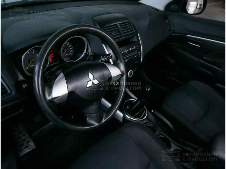 Mitsubishi ASX I