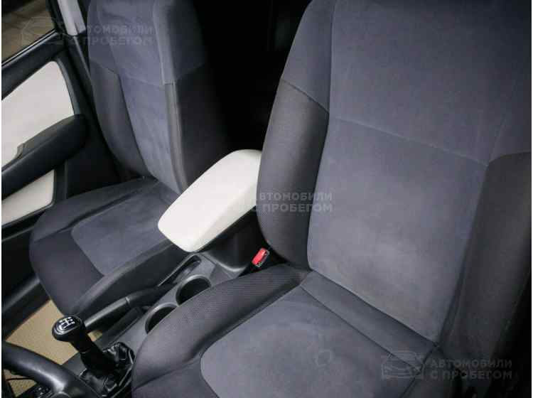 Mitsubishi Outlander II