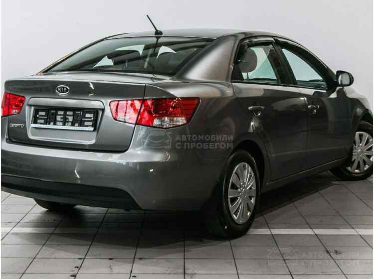 Kia Cerato II