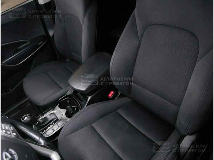 Hyundai Santa Fe III