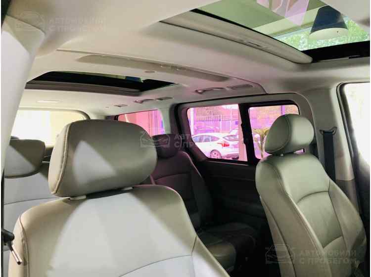 Hyundai Grand Starex I