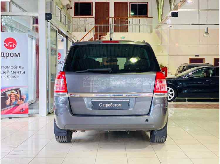 Opel Zafira B Рестайлинг