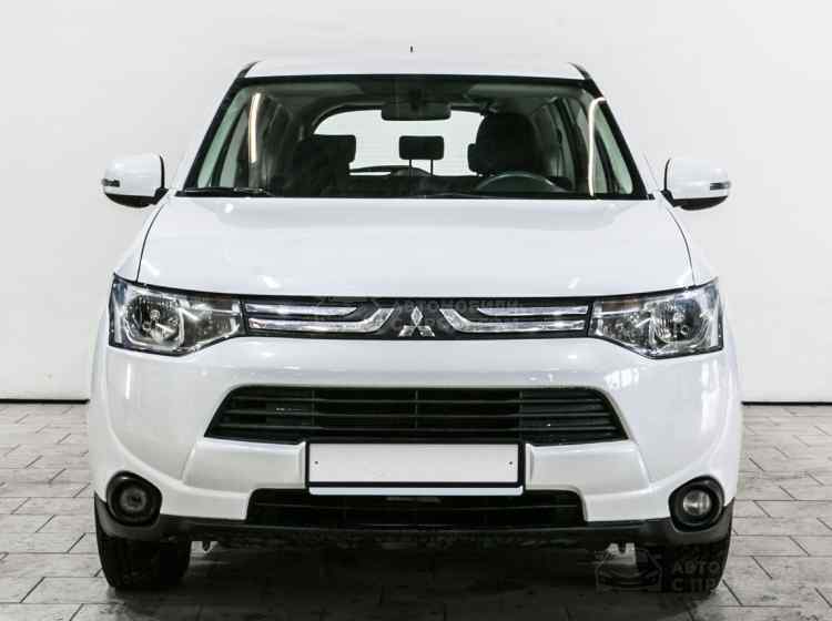 Mitsubishi Outlander III