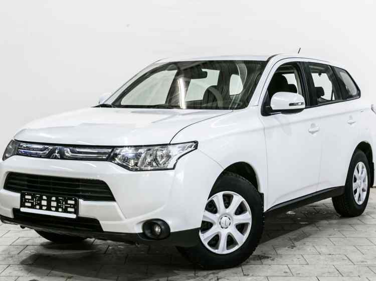 Mitsubishi Outlander III