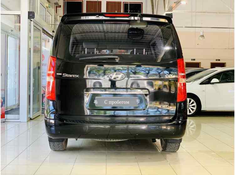 Hyundai Grand Starex I