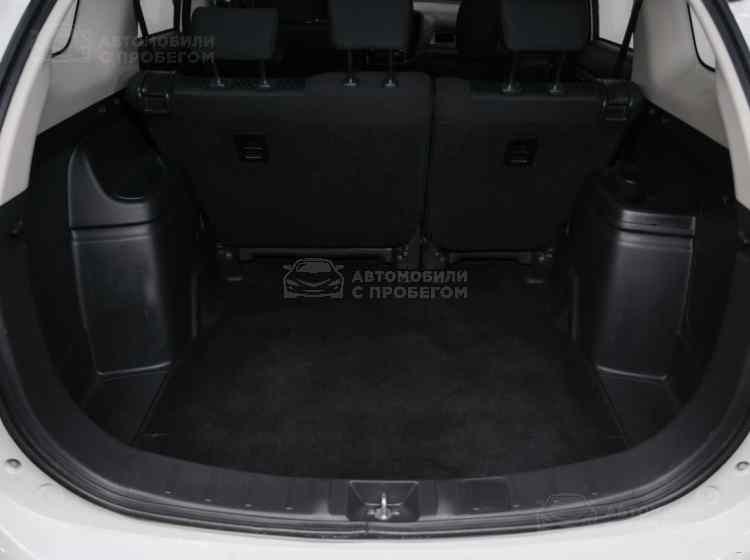 Mitsubishi Outlander III