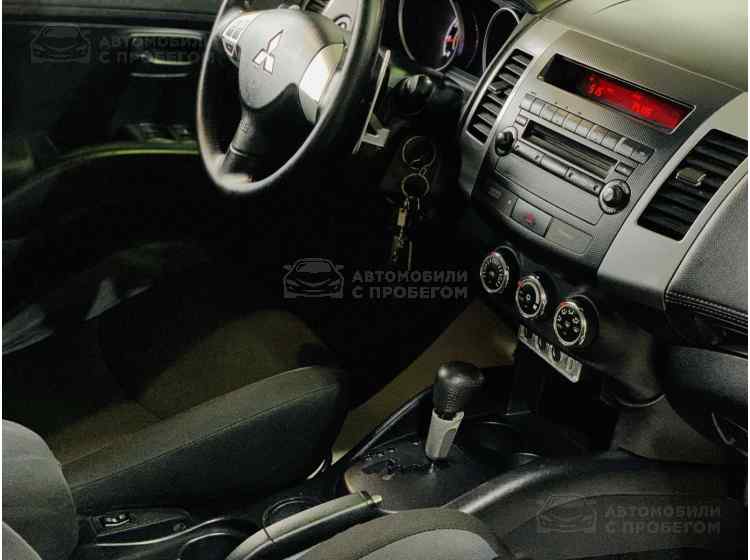Mitsubishi Outlander II Рестайлинг